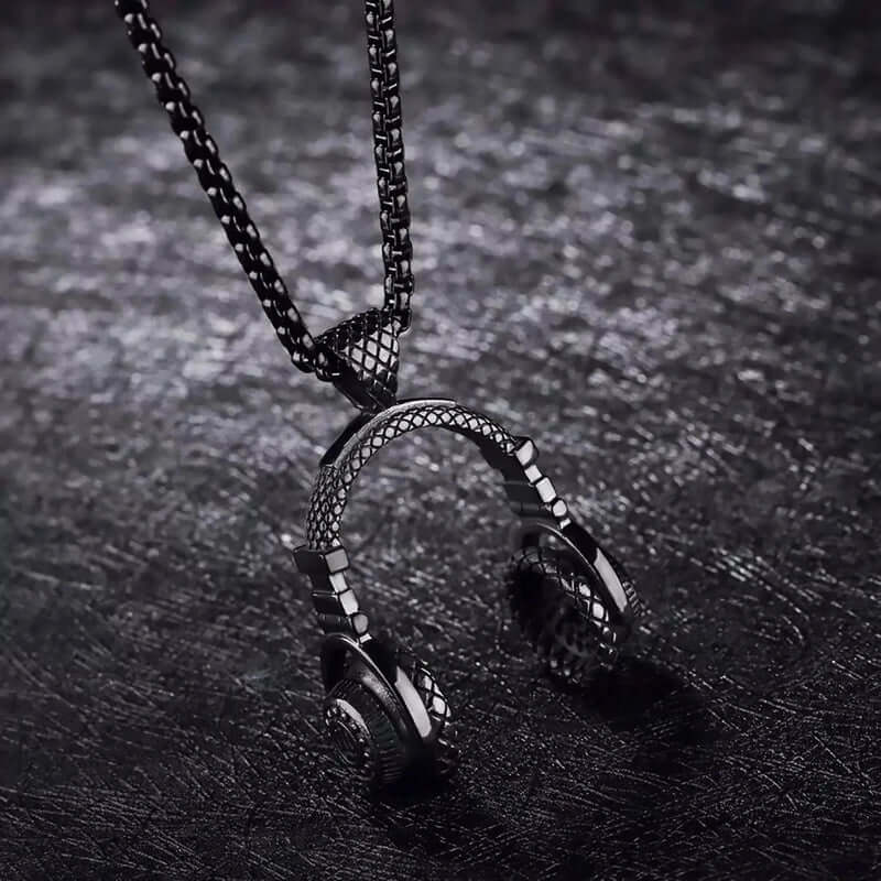 THE MEN THING SS Pendant/ Necklace HEADPHONE BLACK (A) -  Alloy Pendant with Stainless Steel 24inch Round Box Chain for Men, American trending Style for Men & Boy