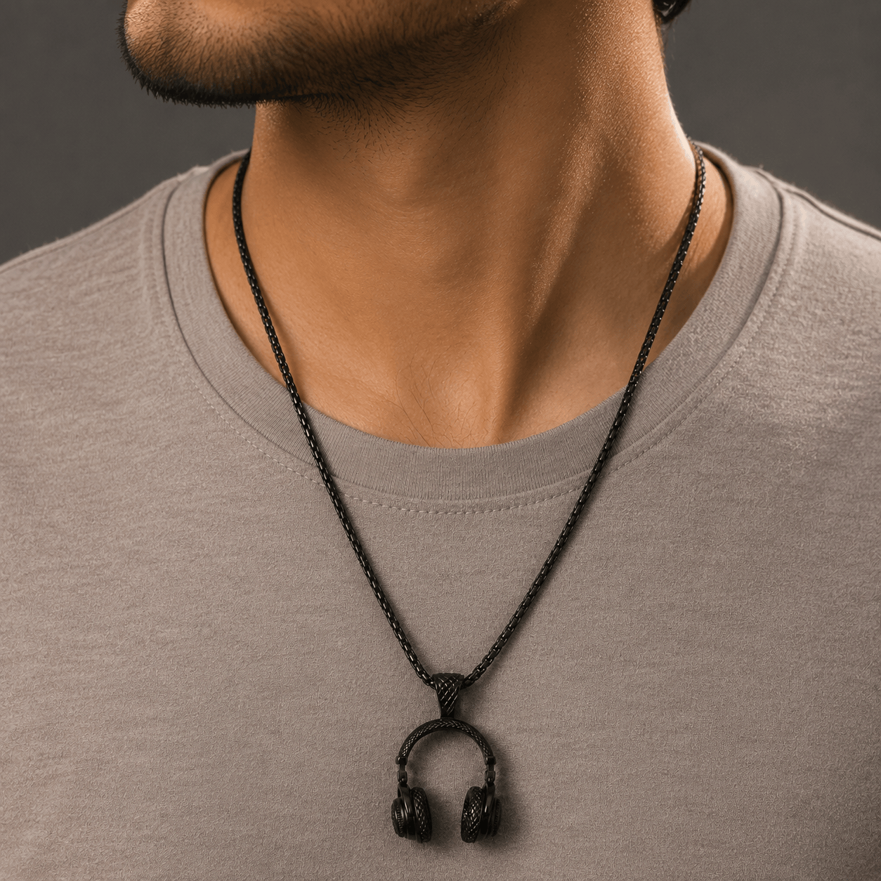THE MEN THING SS Pendant/ Necklace HEADPHONE BLACK - Titanium Steel Pendant with 24inch Round Box Chain for Men & Boys