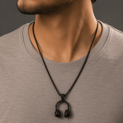 THE MEN THING SS Pendant/ Necklace HEADPHONE BLACK - Titanium Steel Pendant with 24inch Round Box Chain for Men & Boys