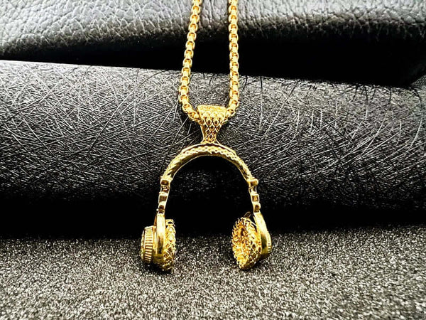 HEADPHONE GOLD (A) - Alloy Pendant with Stainless Steel 24inch Round Box Chain, American trending Style for Men & Boys