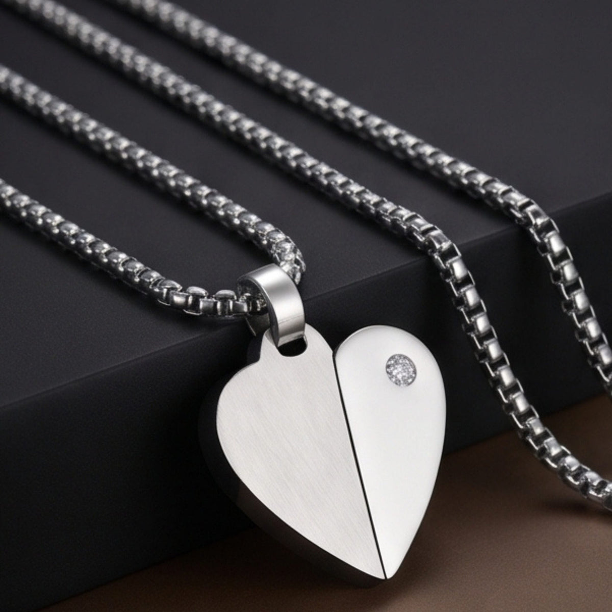 THE MEN THING SS Pendant/ Necklace HEART FLIP - 20mm Titanium Steel Pendant with 24inch Round Box 3mm Chain for Men & Boys