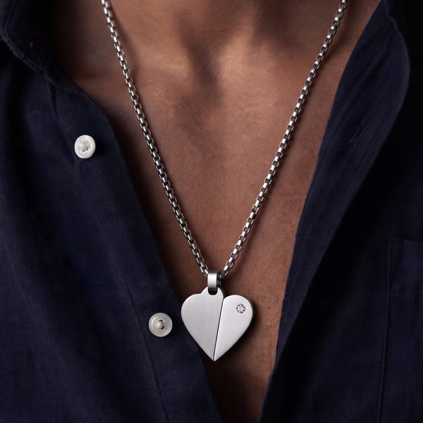 HEART FLIP - 20mm Titanium Steel Pendant with 24inch Round Box 3mm Chain for Men & Boys