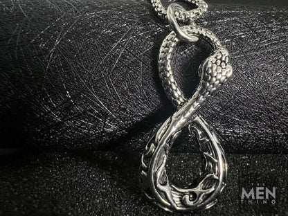 THE MEN THING SS Pendant/ Necklace INFINITY SNAKE -  Alloy Pendant with Pure Stainless Steel 24inch Round Box Chain, European trending Style for Men & Boy