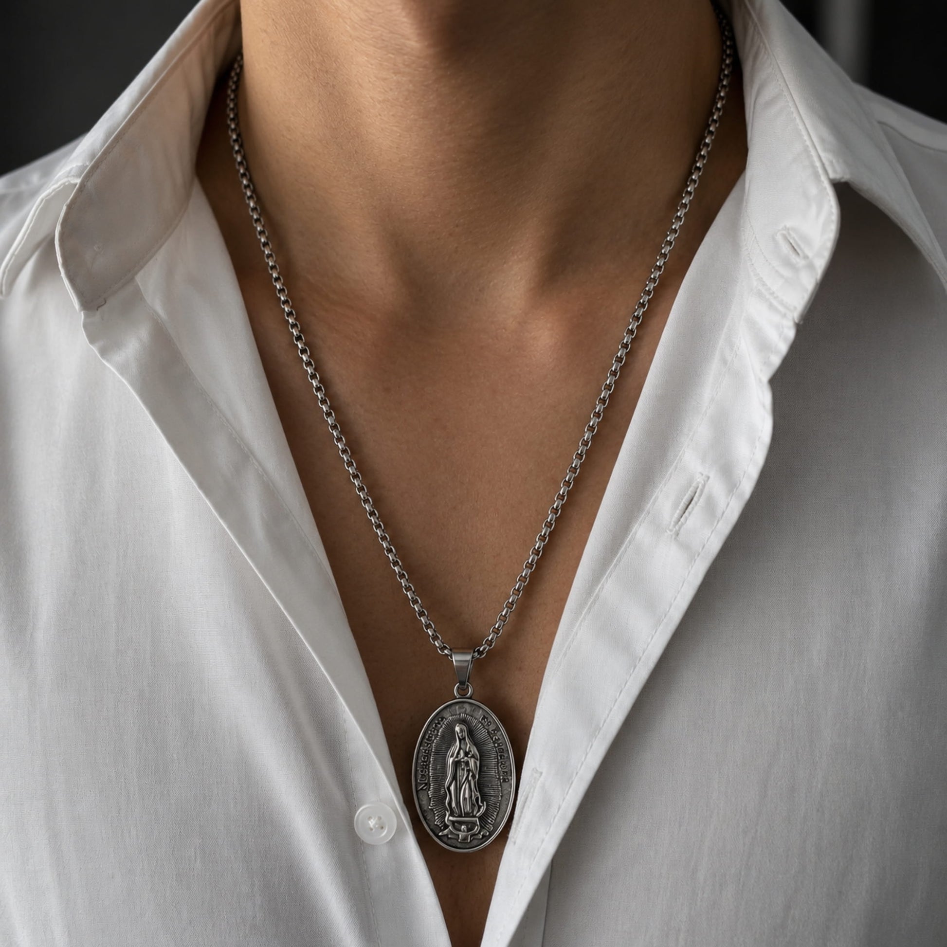 THE MEN THING SS Pendant/ Necklace JESUS CARD - Alloy Pendant with Pure Stainless Steel  24inch Round Box Chain, American trending Style for Men & Boy