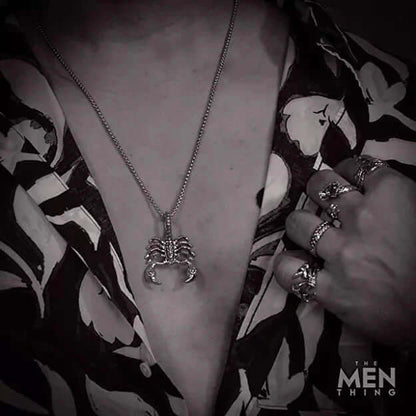 THE MEN THING SS Pendant/ Necklace KINGSCORP - Alloy  Scorpion Pendant with Pure Stainless Steel 24inch Round Box Chain, European trending Style for Men & Boys