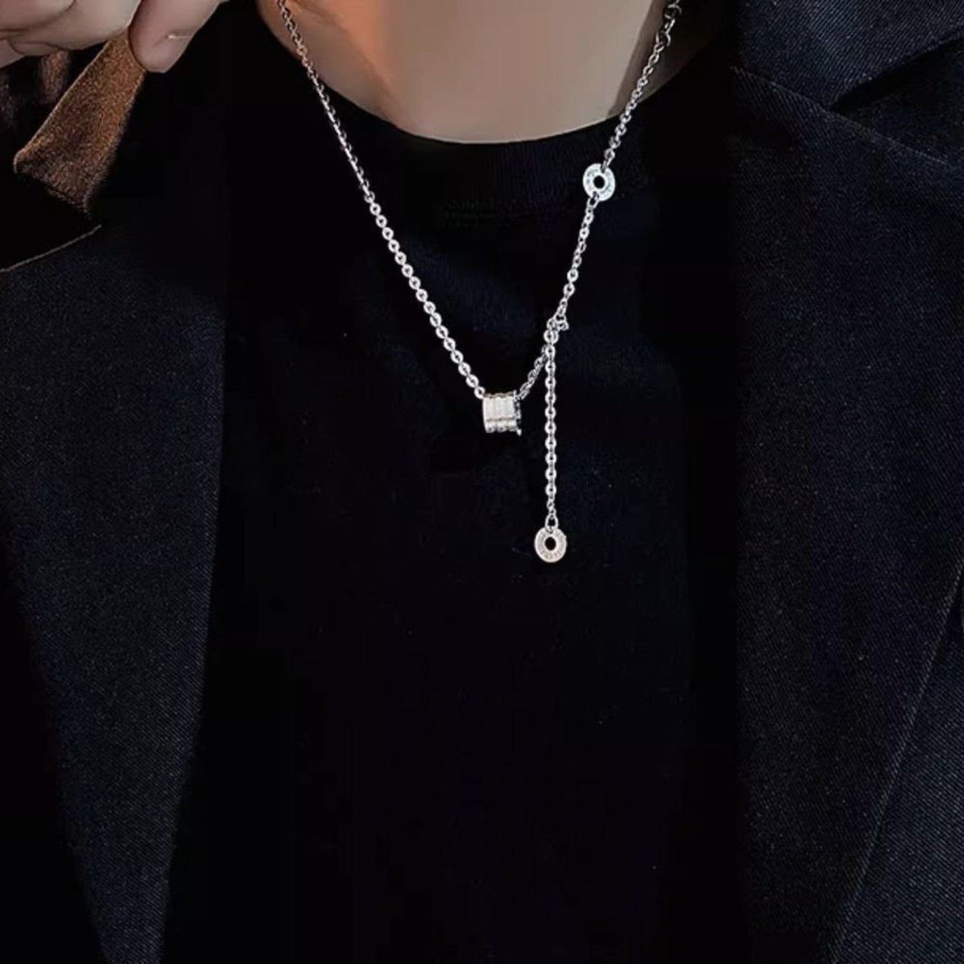 THE MEN THING SS Pendant/ Necklace LARIAT CIRCLE DROP - Pure Titanium Steel Pendant with 20 inch Link Box 4mm Chain for Men & Boys