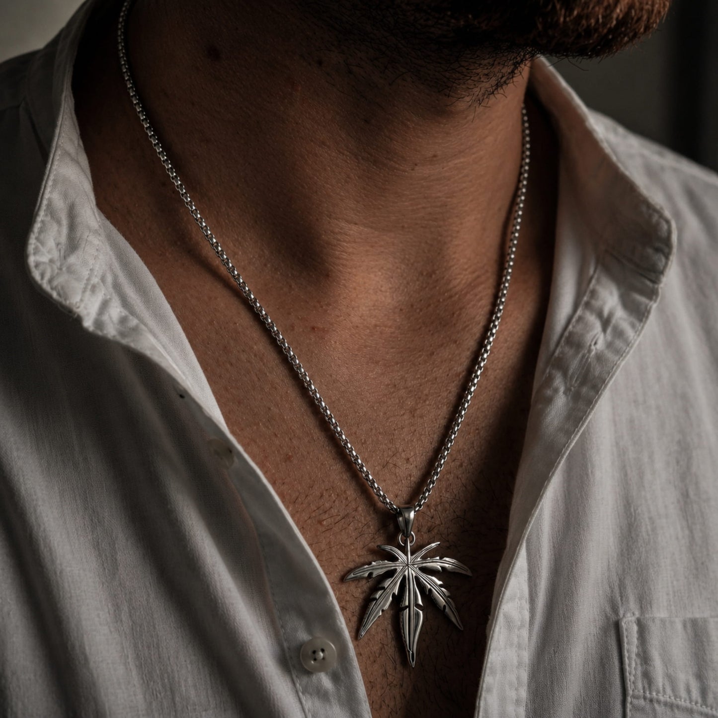 THE MEN THING SS Pendant/ Necklace LEAFEN -  Alloy Pendant with Stainless Steel  24inch Chain