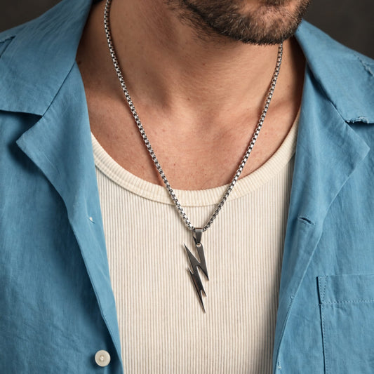 THE MEN THING SS Pendant/ Necklace LIGHTNING SILVER BOLT - 10mm Titanium Steel Pendant with 23inch Round Box 4 mm Chain for Men & Boys