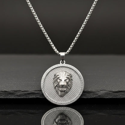 THE MEN THING SS Pendant/ Necklace LION REIGN - 37mm Titanium Steel Pendant with 24inch Round Box 5mm Chain for Men & Boys
