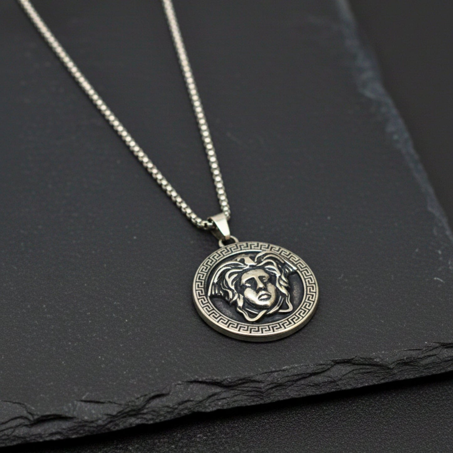 THE MEN THING SS Pendant/ Necklace MEDUSA MONARCH - 35mm Titanium Steel Pendant with 24inch Round Box 5mm Chain for Men & Boys