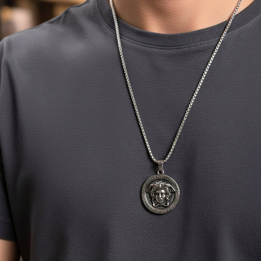 THE MEN THING SS Pendant/ Necklace MEDUSA MONARCH - 35mm Titanium Steel Pendant with 24inch Round Box 5mm Chain for Men & Boys