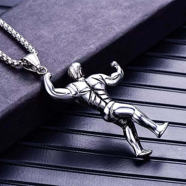 మస్క్యులర్ ఫిట్ - స్టెయిన్‌లెస్ స్టీల్‌తో కూడిన అల్లాయ్ ఫిట్‌నెస్ లాకెట్టు 24 అంగుళాల రౌండ్ బాక్స్ చైన్, పురుషులు & అబ్బాయిల కోసం అమెరికన్ ట్రెండింగ్ స్టైల్