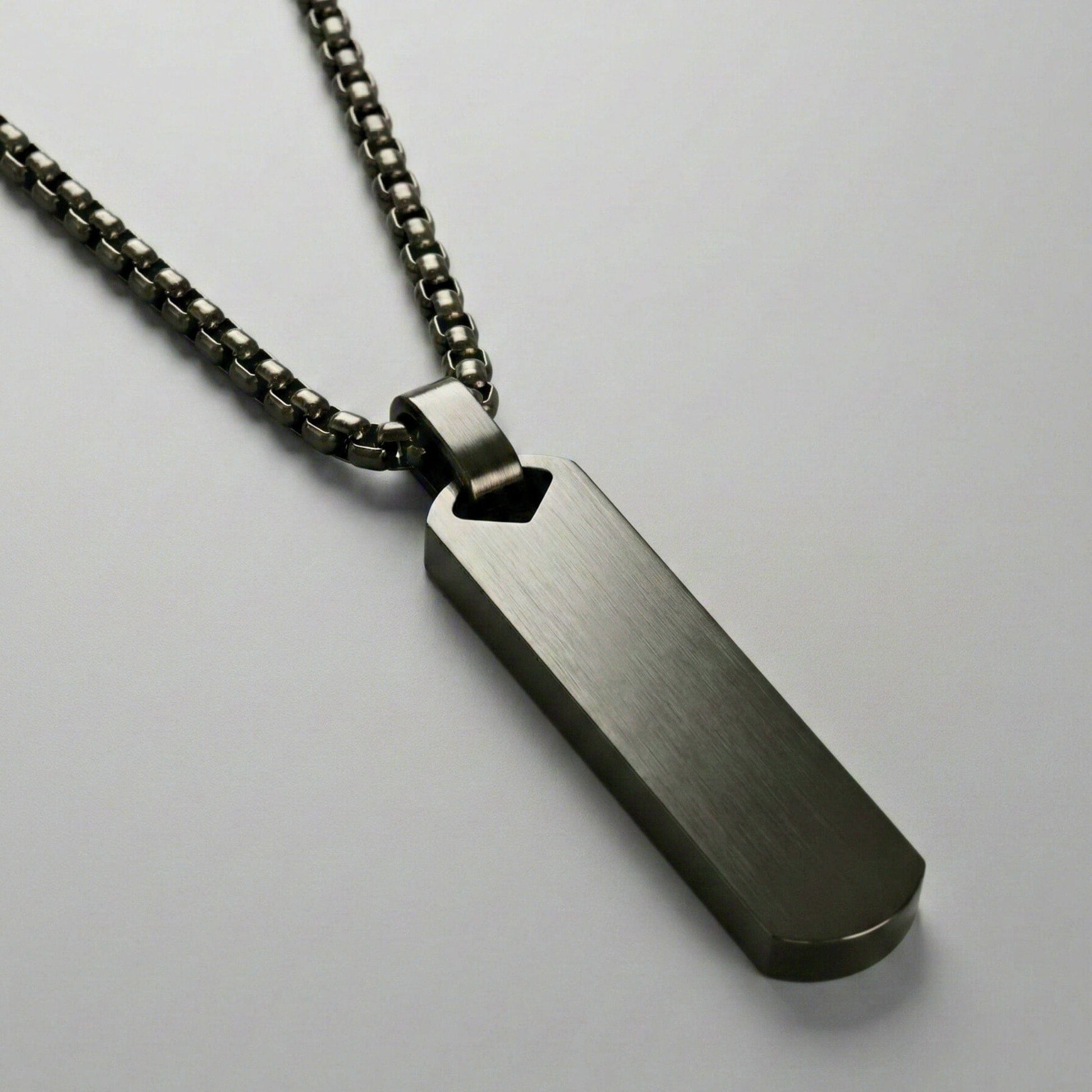 THE MEN THING SS Pendant/ Necklace OBSIDIAN STRIPE - BLACK - 11mm Pure Titanium Steel Pendant with 27inch Round Box 4mm Chain for Men & Boys