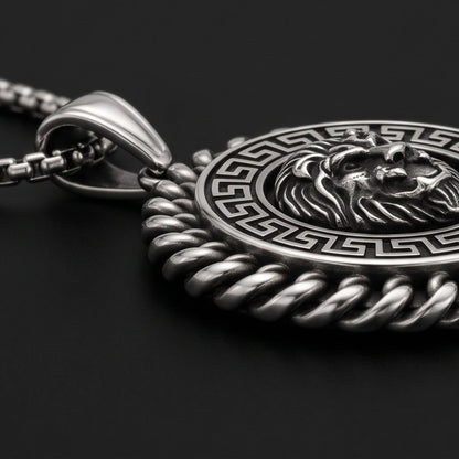 THE MEN THING SS Pendant/ Necklace REGAL ROAR - 35mm Titanium Steel Pendant with 23inch Round Box 4mm Chain for Men & Boys