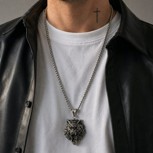 THE MEN THING SS Pendant/ Necklace ROARING KING - Alloy Pendant with Pure Stainless Steel  24inch Round Box Chain, European trending Style for Men & Boy