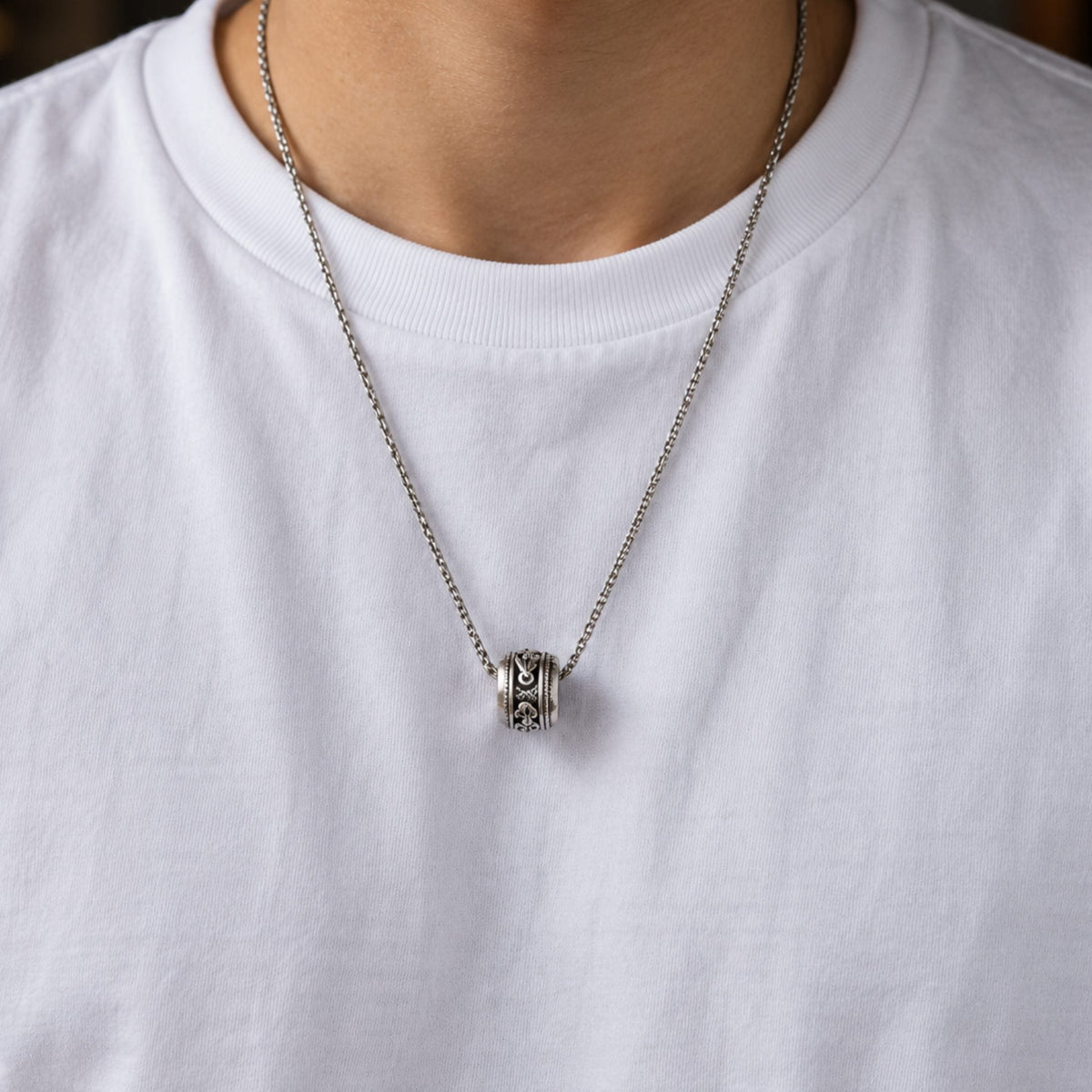 THE MEN THING SS Pendant/ Necklace RYXION TITAN - 13mm Titanium Steel Pendant with 21inch Twisted 3mm Chain for Men & Boys