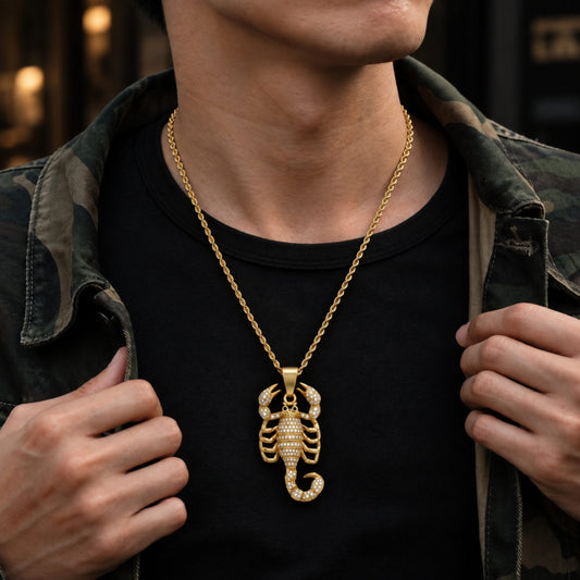 THE MEN THING SS Pendant/ Necklace SCORPION KING - GOLD - 30mm Pure Titanium Steel Pendant with 24inch Twisted Chain for Men & Boys
