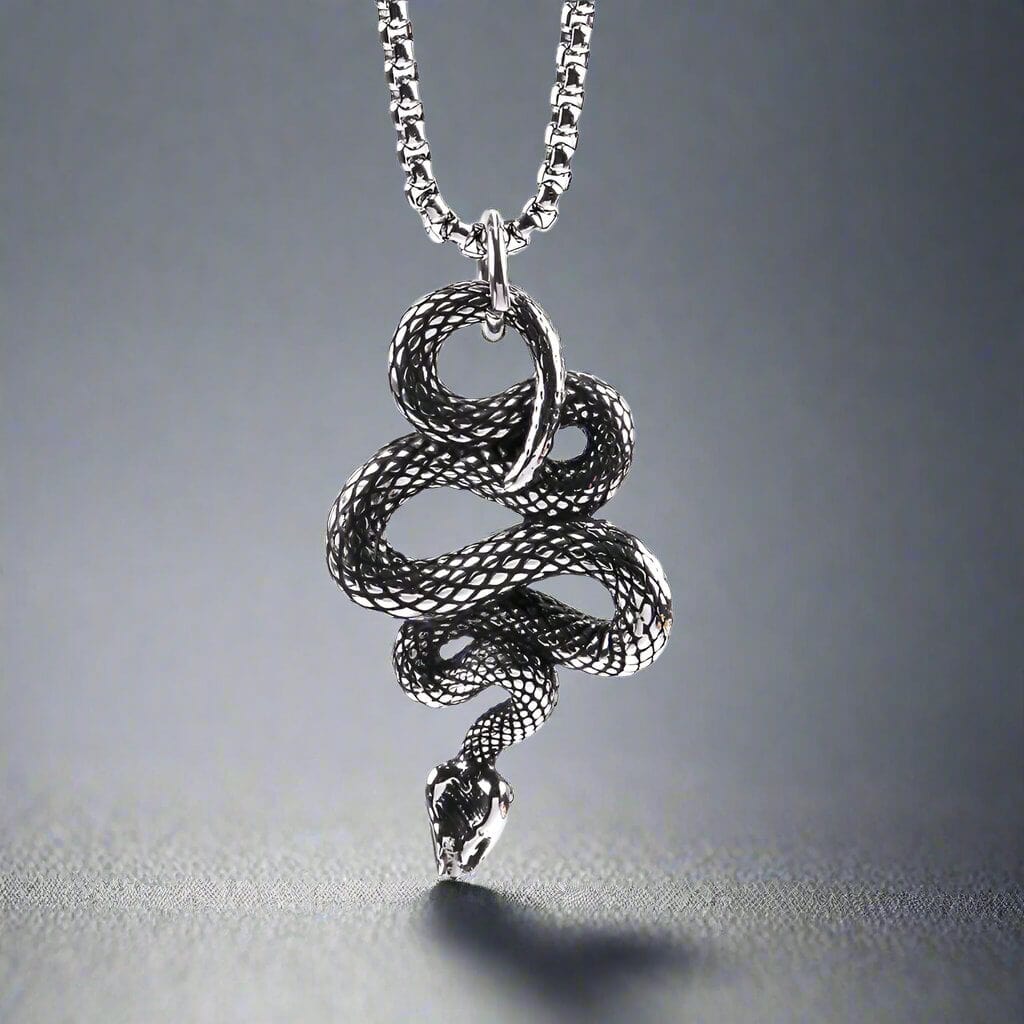 Sterling Silver Plated Round Photo Locket Pendant With Snake Chain Necklace