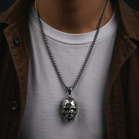 THE MEN THING SS Pendant/ Necklace SKULL STAR -  Alloy  Pendant with Pure Stainless Steel  24inch Round Box Chain, European trending Style for Men & Boys