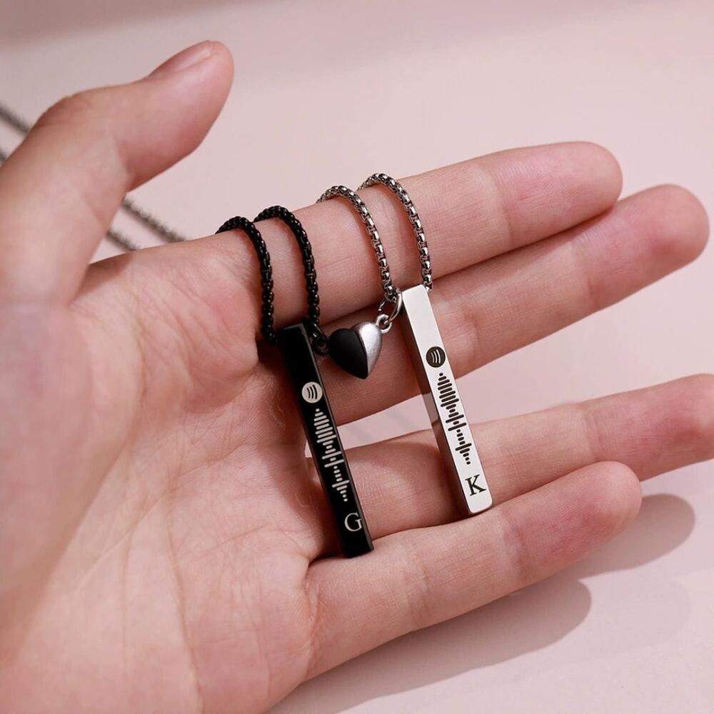 THE MEN THING SS Pendant/ Necklace SOUNDWAVE HEART BAR - Pure Titanium Steel Pendant with 24inch Round Box Chain for Men & Boys