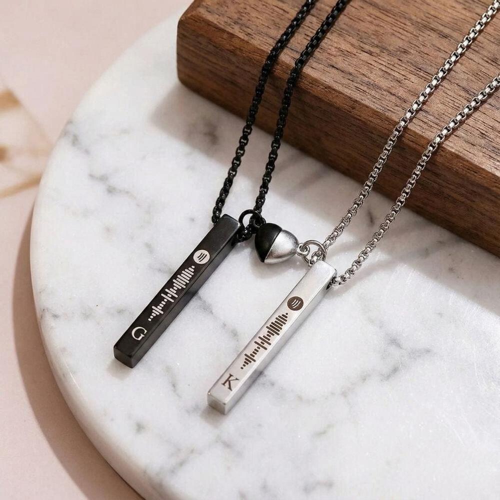 THE MEN THING SS Pendant/ Necklace SOUNDWAVE HEART BAR - Pure Titanium Steel Pendant with 24inch Round Box Chain for Men & Boys