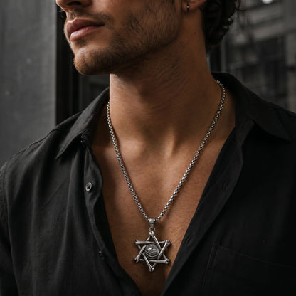 THE MEN THING SS Pendant/ Necklace STAR EYE - Alloy Pendant with Pure Stainless Steel 24inch Round Box Chain, American trending Style for Men & Boy