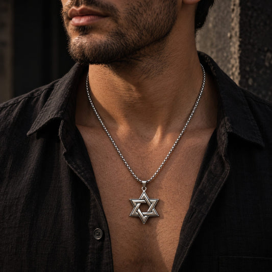THE MEN THING SS Pendant/ Necklace STAR LATTICE - 34mm Titanium Steel Pendant with 24inch Round Box 5mm Chain for Men & Boys
