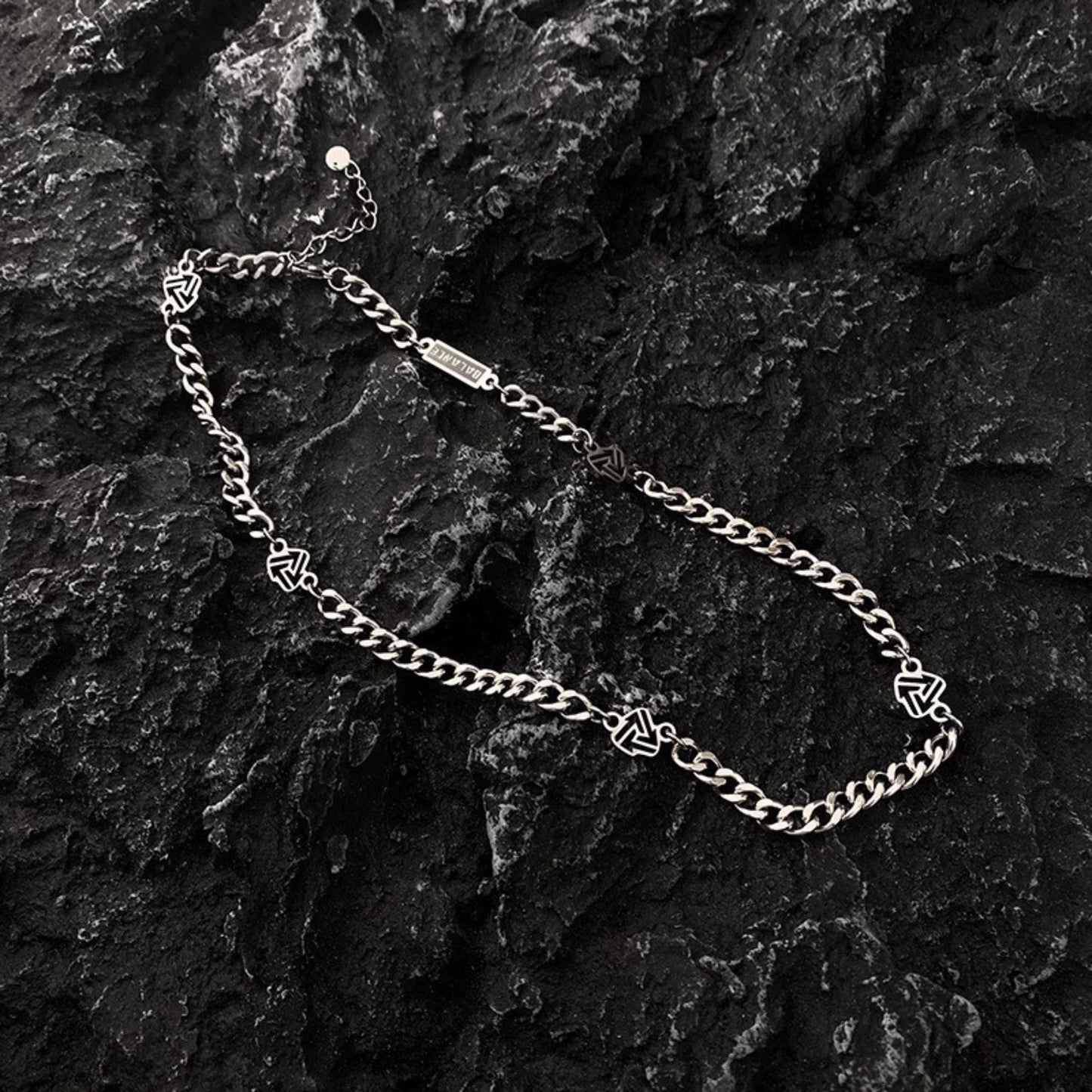 THE MEN THING SS Pendant/ Necklace SYMBOL LINK - 7mm Pure Stainless Steel 20 to 22inch Adjustable Cube  Chain for Men & Boys