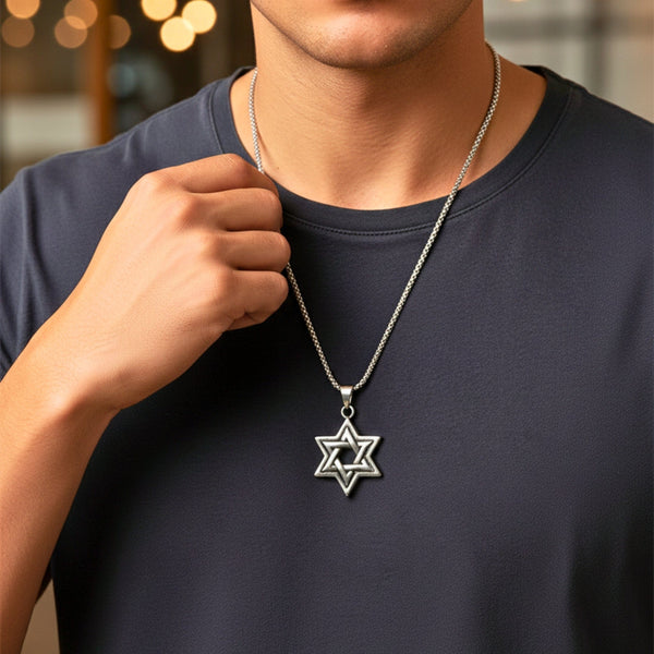 STAR LATTICE - 34mm Titanium Steel Pendant with 24inch Round Box 5mm Chain for Men & Boys