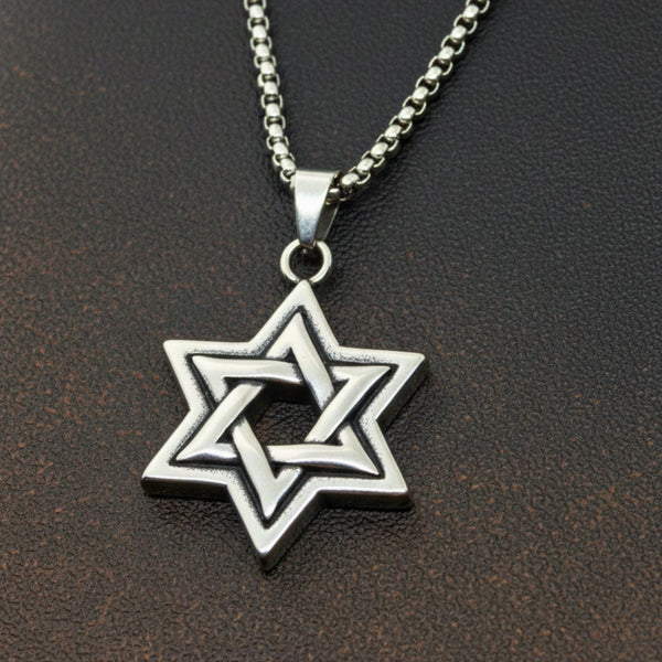 STAR LATTICE - 34mm Titanium Steel Pendant with 24inch Round Box 5mm Chain for Men & Boys