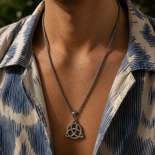 THE MEN THING SS Pendant/ Necklace TRINITY KNOT -  Alloy Pendant with Stainless Steel 24inch Round Box Chain, European trending Style for Men & Boy