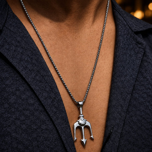 THE MEN THING SS Pendant/ Necklace TRINITY SHIVA - Alloy Pendant with Stainless Steel 24inch Round Box Chain, European trending Style for Men & Boy