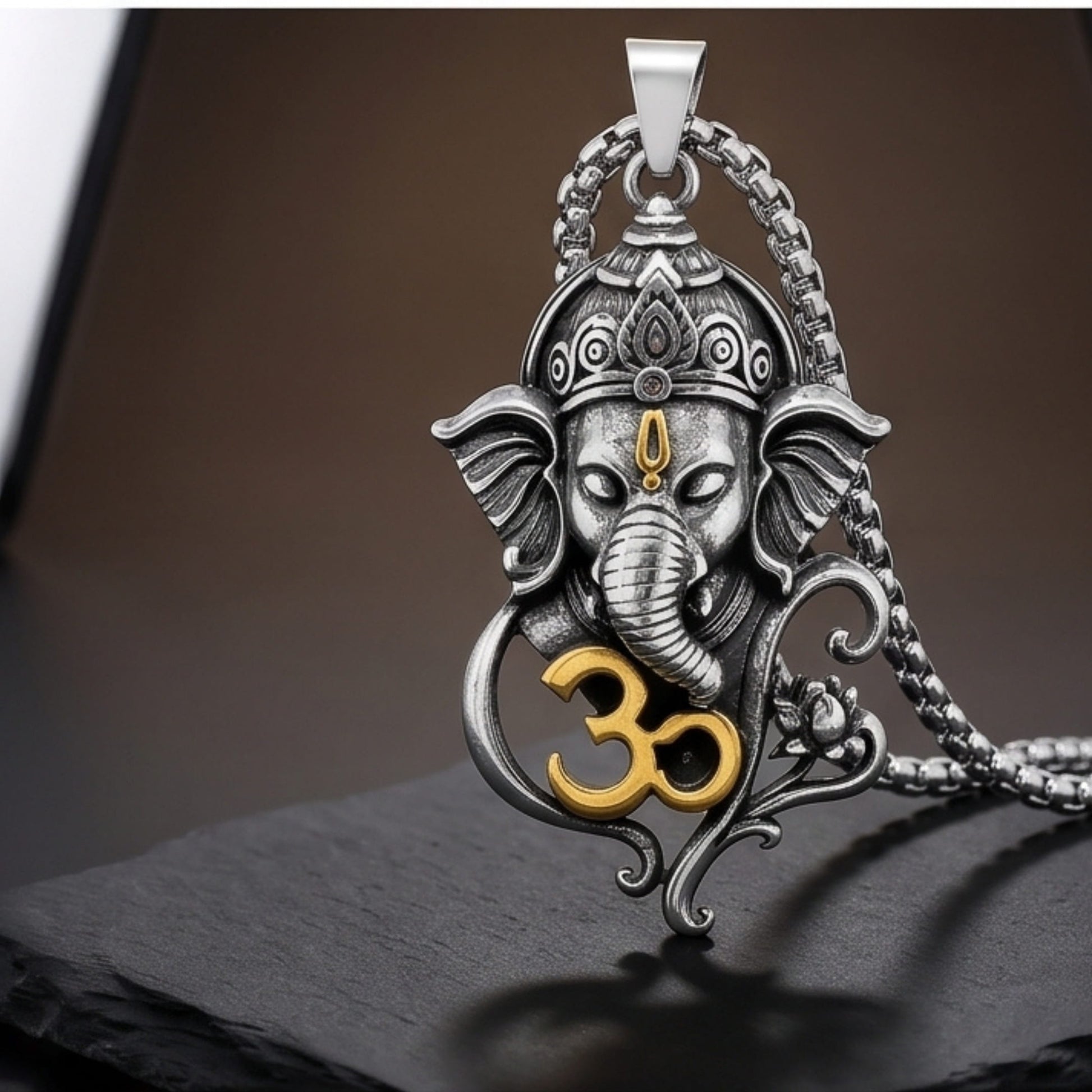 THE MEN THING SS Pendant/ Necklace VAKRATUND - Pure Vintage Pure Steel Pendant with 24inch Round Box 5mm Chain for Men & Boys