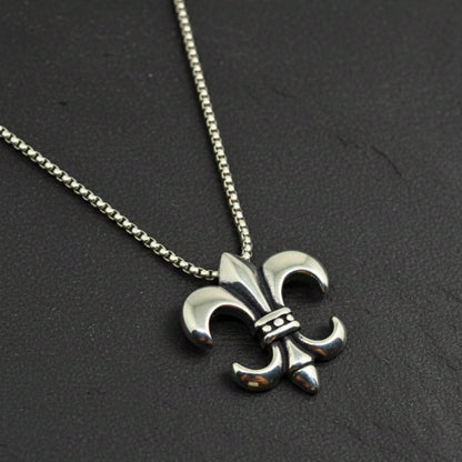 THE MEN THING SS Pendant/ Necklace VALIANT FLEUR - 35mm Titanium Steel Pendant with 24inch Round Box 5mm Chain for Men & Boys