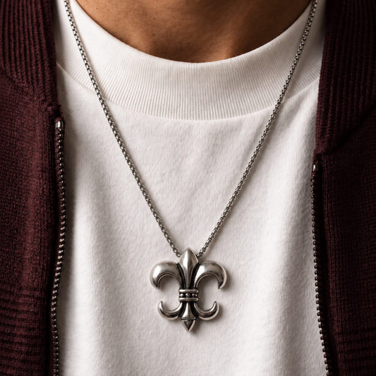 THE MEN THING SS Pendant/ Necklace VALIANT FLEUR - 35mm Titanium Steel Pendant with 24inch Round Box 5mm Chain for Men & Boys