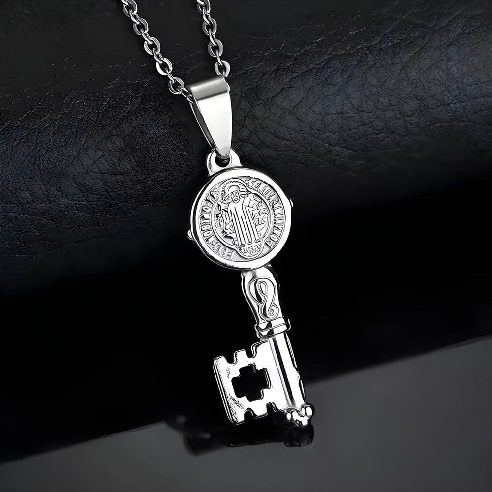 THE MEN THING SS Pendant with Chain DIVINE KEY - 20inch Pure Stainless Steel European trending Style Chain for Men & Boy