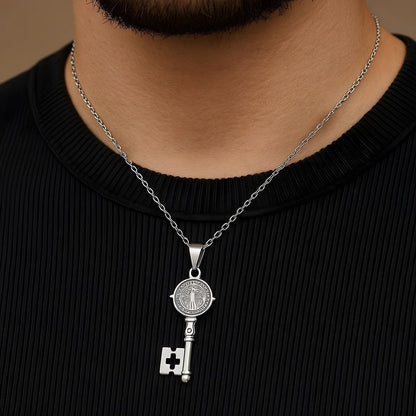 THE MEN THING SS Pendant with Chain DIVINE KEY - 20inch Pure Stainless Steel European trending Style Chain for Men & Boy
