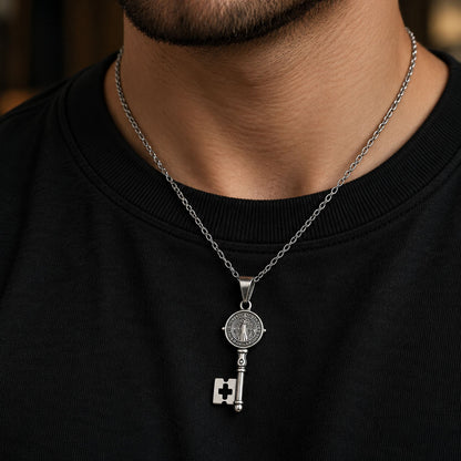 THE MEN THING SS Pendant with Chain DIVINE KEY - 20inch Pure Stainless Steel European trending Style Chain for Men & Boy