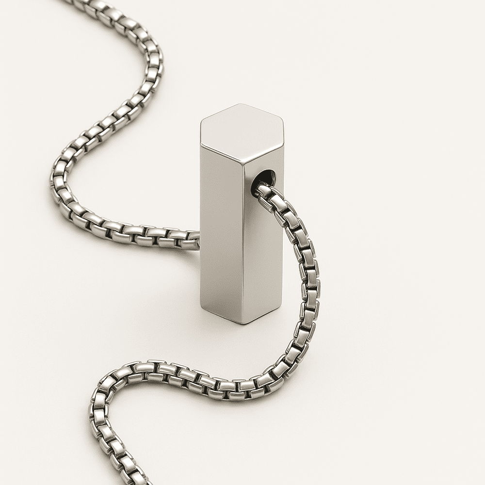 THE MEN THING SS Pendant with Chain GLINT CORE - 24inch Pure Stainless Steel  Round box Chain for Men, European trending Style for Men & Boy