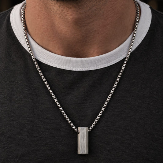 THE MEN THING SS Pendant with Chain GLINT CORE - 24inch Pure Stainless Steel  Round box Chain for Men, European trending Style for Men & Boy