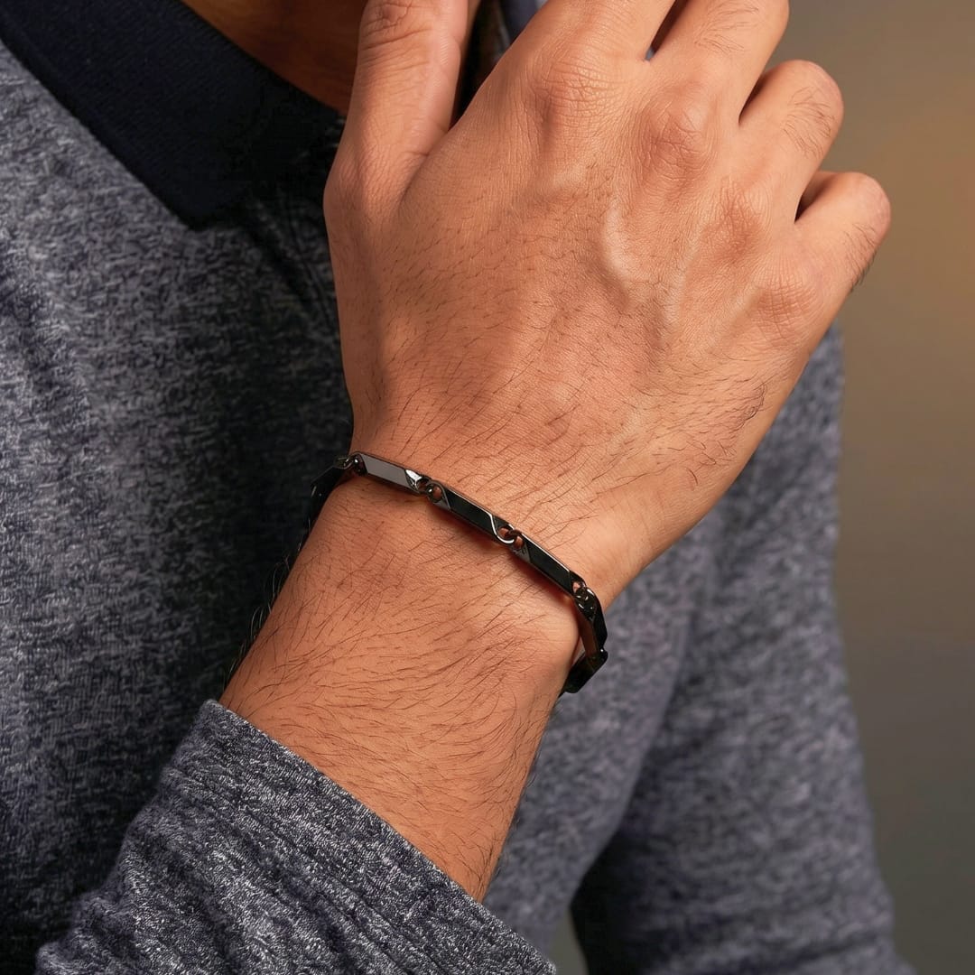 THE MEN THING Steel Bracelets BLACK ANGLE - 5mm Stainless Steel, 7.5 to 8 inch Lobster Claw Clasp Bracelet for Men & Boys