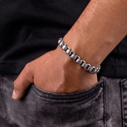 THE MEN THING Steel Bracelets CURVELINE - 6mm Stainless Steel Bracelet 7 inch for Men & Boy