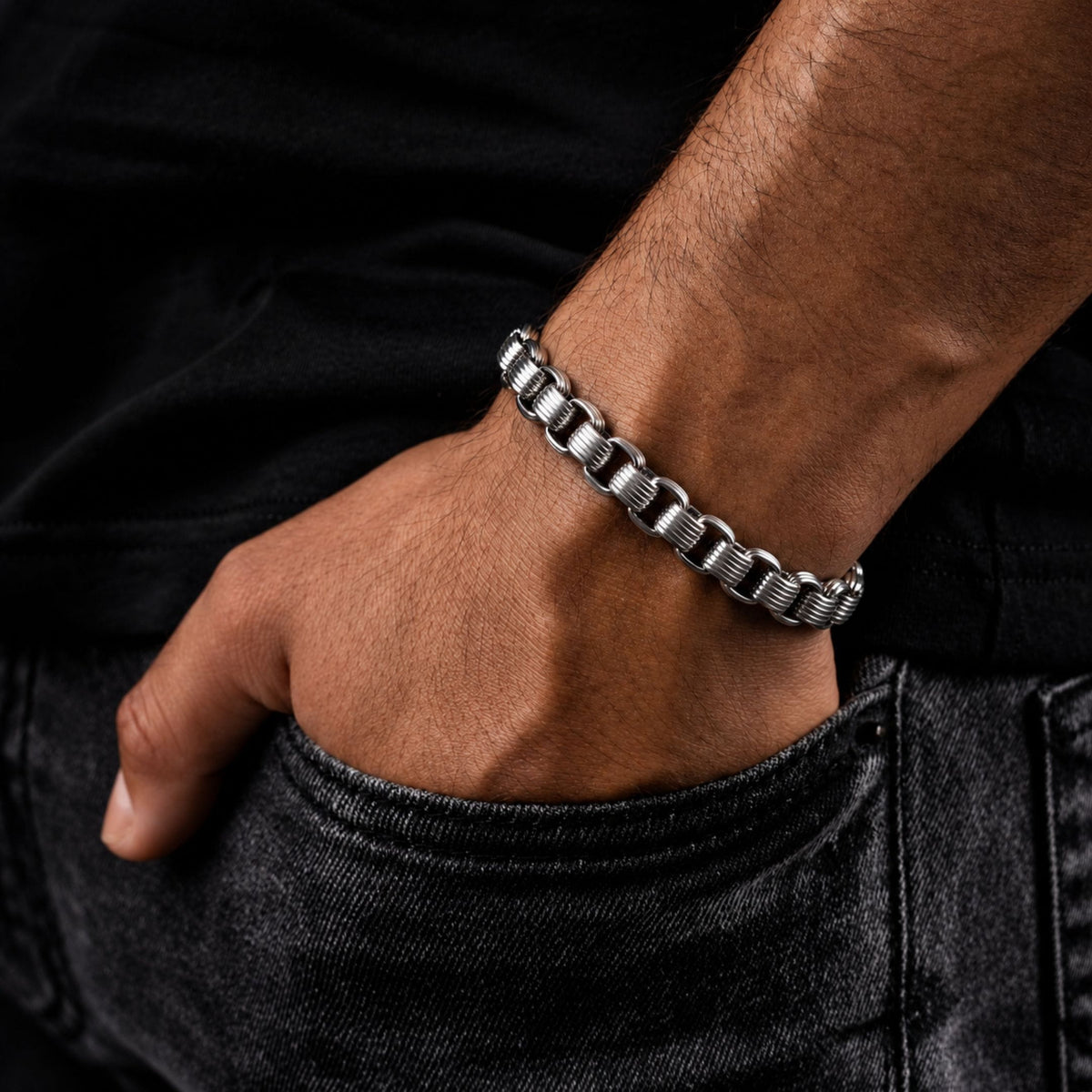 THE MEN THING Steel Bracelets CURVELINE - 6mm Stainless Steel Bracelet 7 inch for Men & Boy
