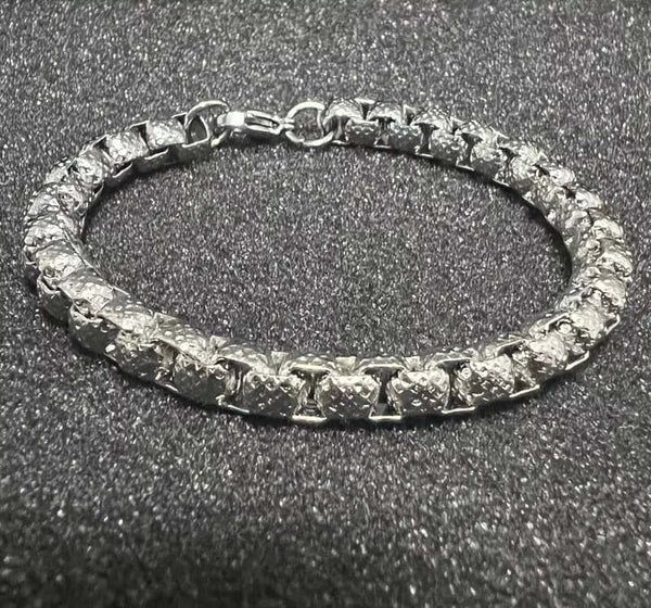 డొమినరింగ్ - స్టెయిన్‌లెస్ స్టీల్ బ్రాస్‌లెట్, పురుషులు & అబ్బాయిల కోసం యూరోపియన్ ట్రెండింగ్ స్టైల్ (7 మిమీ - 7-8-9 అంగుళాలు)