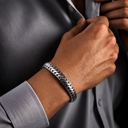 THE MEN THING Steel Bracelets IRON HYDRA - Pure Stainless Steel Open Bangle Bracelet (Adjustable) for Men & Boys
