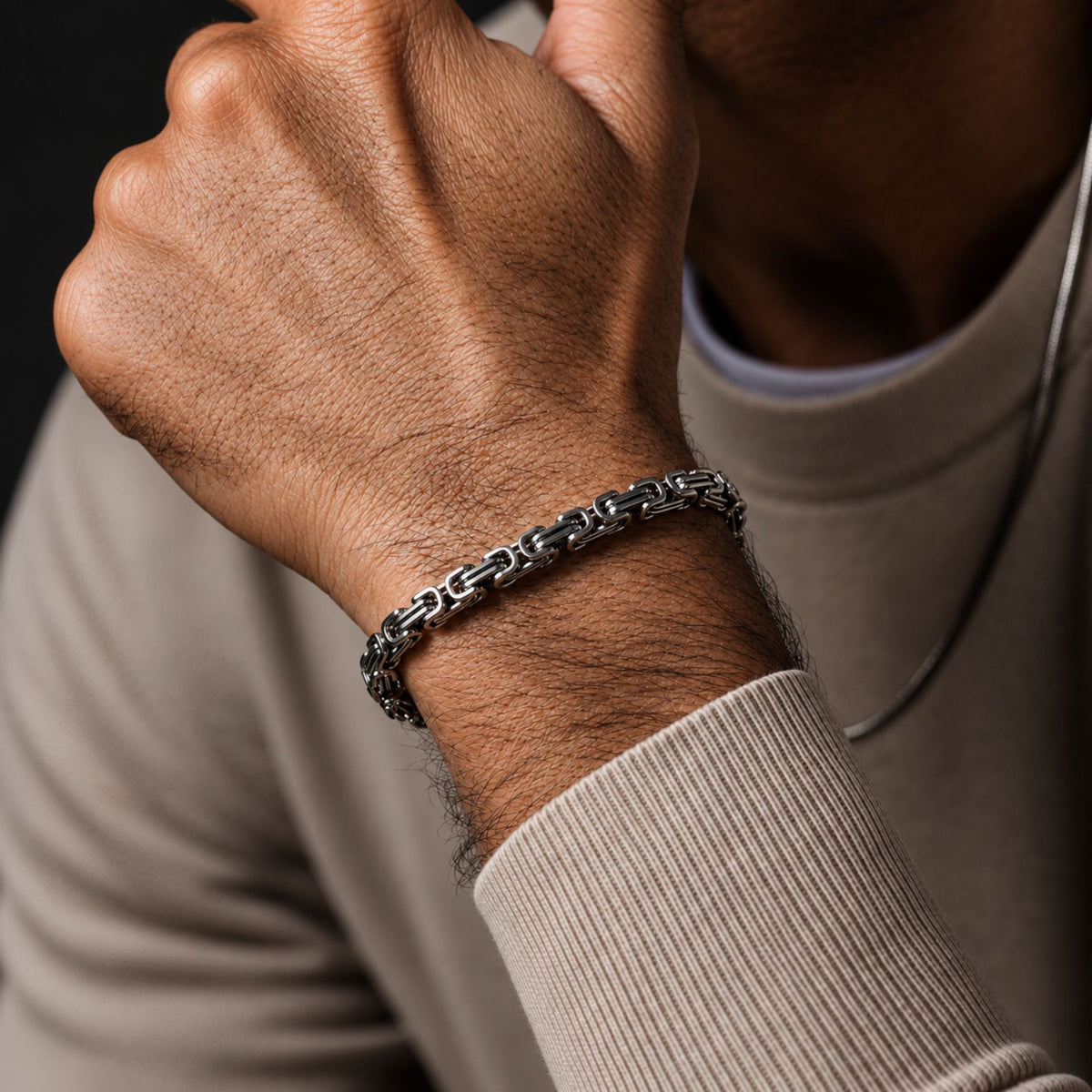 THE MEN THING Steel Bracelets MASCULINE BYZANTINE - 4mm Pure Stainless Steel Bracelet American trending Style, 7 to 9 inch with Lobster Claw Buckle for Men & Boys