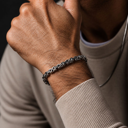 THE MEN THING Steel Bracelets MASCULINE BYZANTINE - 4mm Pure Stainless Steel Bracelet American trending Style, 7 to 9 inch with Lobster Claw Buckle for Men & Boys