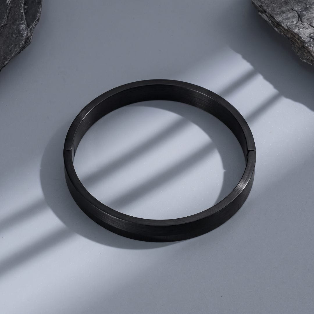 THE MEN THING Steel Bracelets NIGHTLINE BLACK - Pure Stainless Steel Bangle Bracelet (Adjustable) for Men & Boys, Color: Black