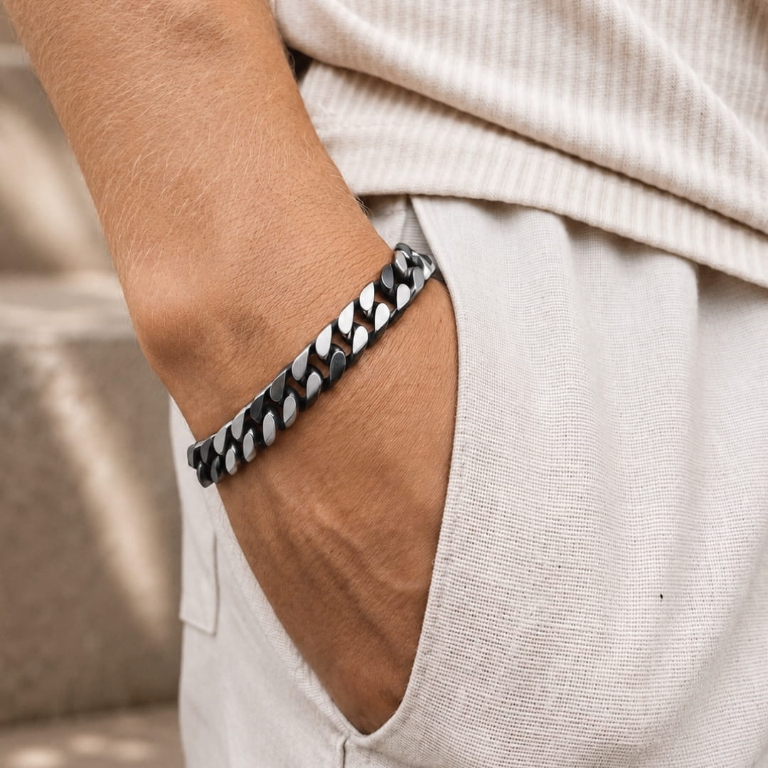 THE MEN THING Steel Bracelets ONYX FANG - 12mm Pure Titanium Steel Bracelet with Lobster Clasp for Men & Boy (8.5 inch)