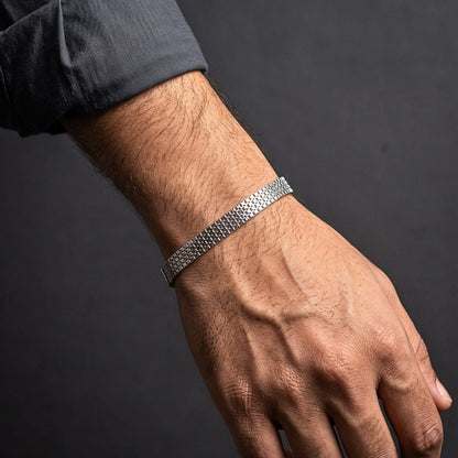THE MEN THING Steel Bracelets ROAD TREAD - Stainless Steel Bracelet, Silver, 8 inch with Lobster Claw for Men & Boys